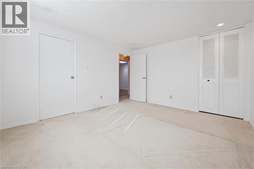 43 Lewis Crescent Property Photo 17