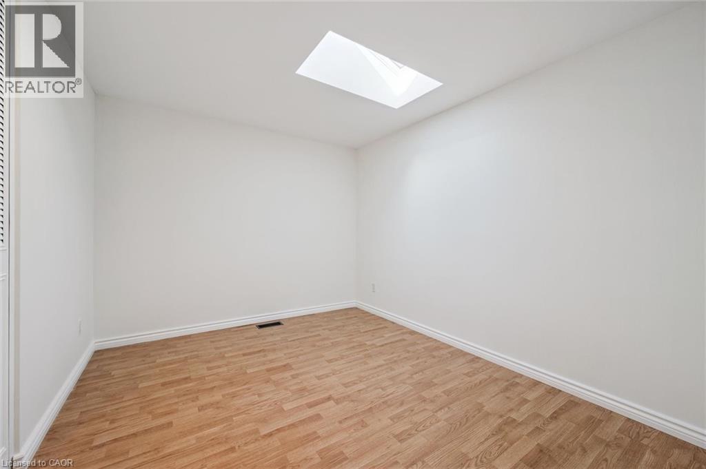 43 Lewis Crescent Property Photo 18