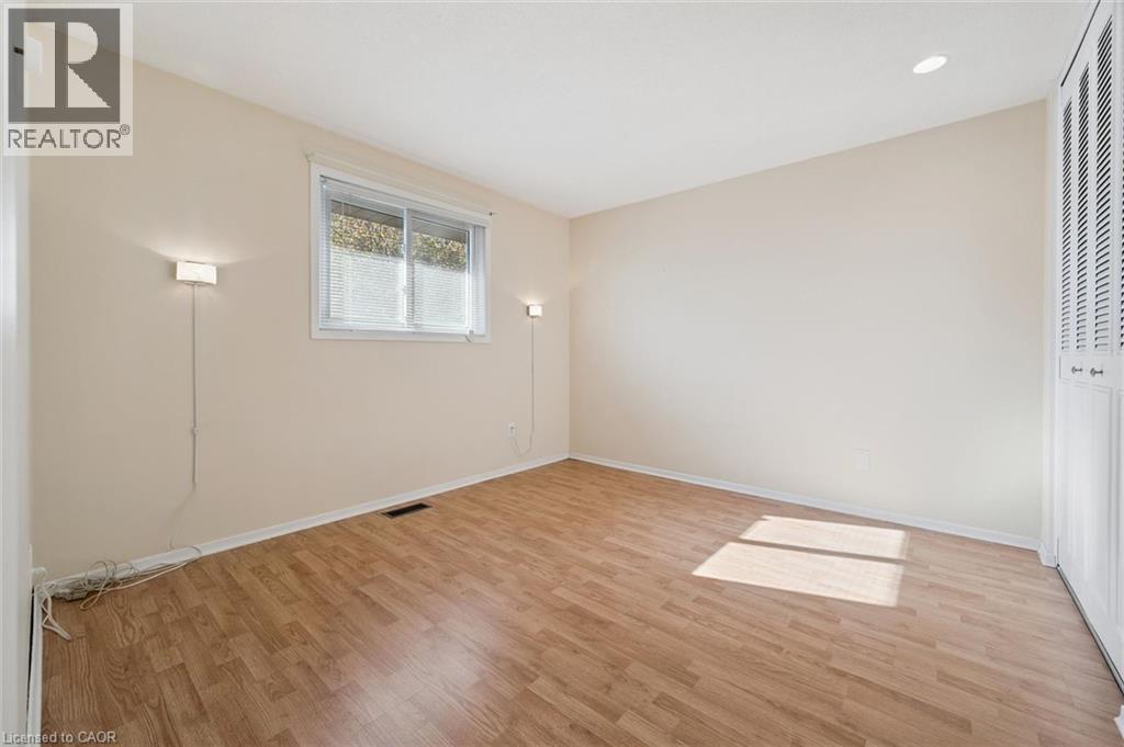 43 Lewis Crescent Property Photo 19