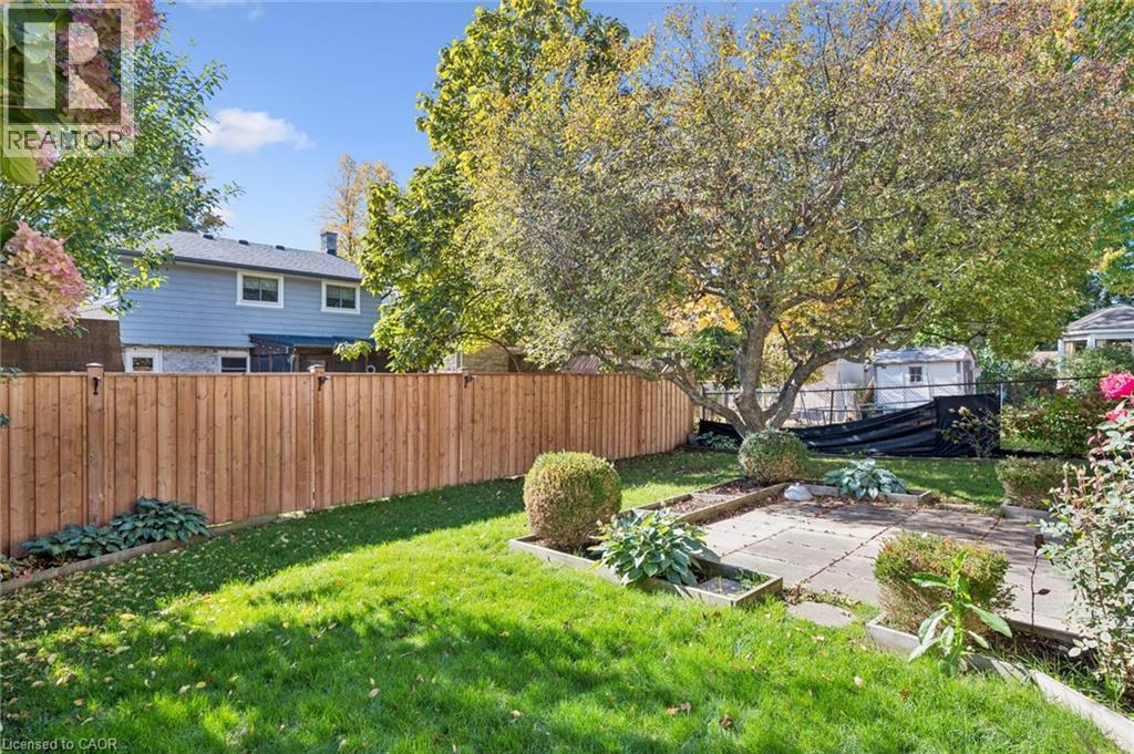 43 Lewis Crescent Property Photo 28