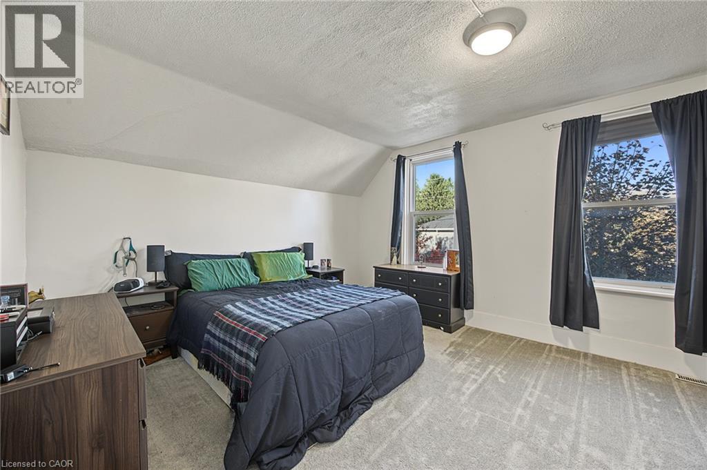 190 Jacob Street Property Photo 13