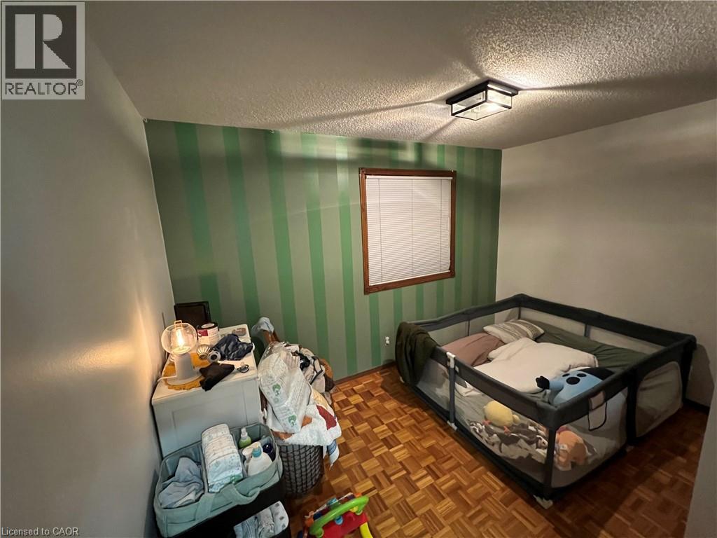 1834 Coronation Boulevard Property Photo 6