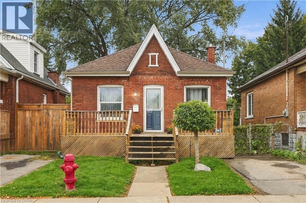 90 London Street N Property Photo 2