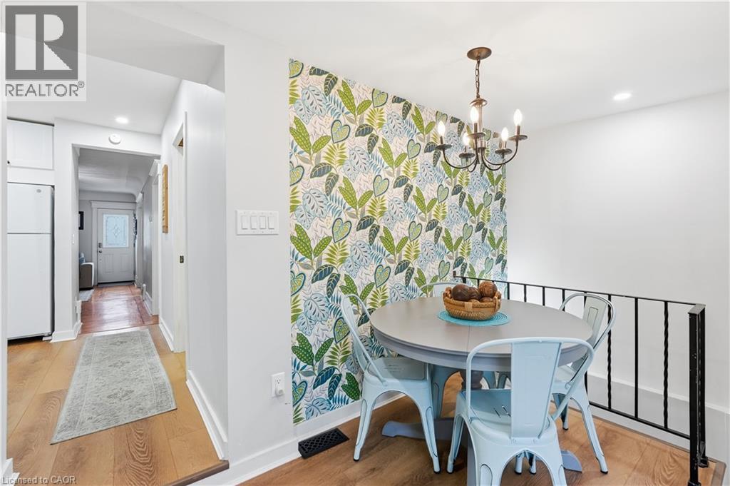 90 London Street N Property Photo 20
