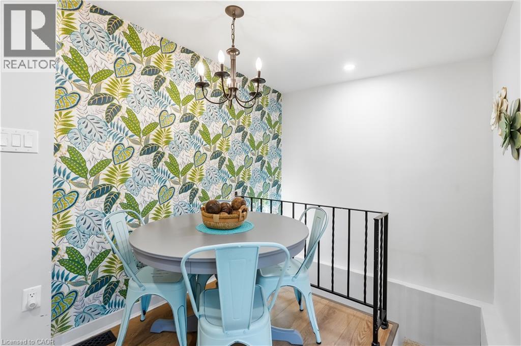 90 London Street N Property Photo 21