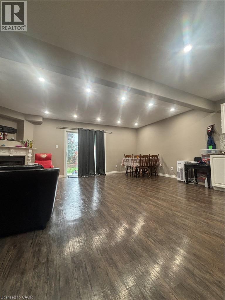 138 Heiman Street Unit# Upper Property Photo 5