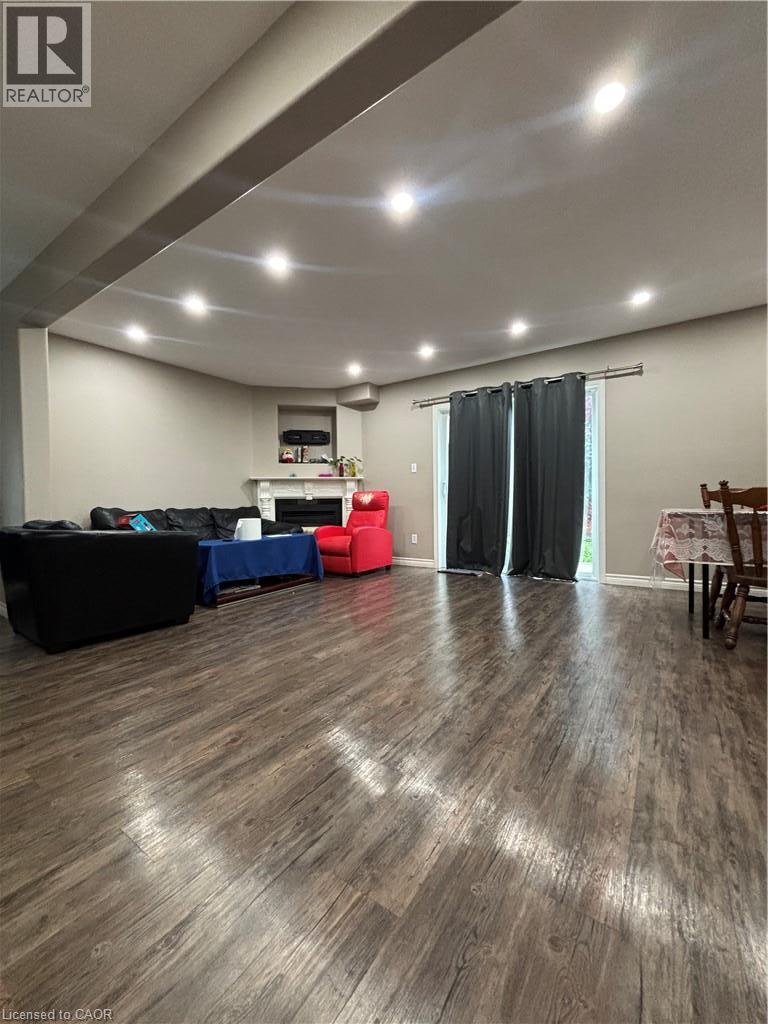 138 Heiman Street Unit# Upper Property Photo 7