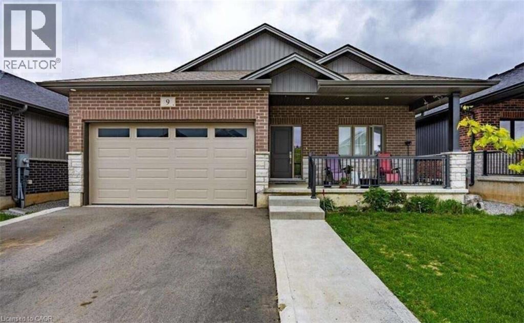 9 PURSEL Street Property Photo 1
