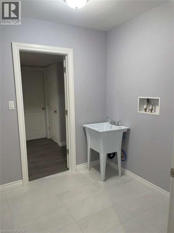 9 Pursel Street Property Photo 7