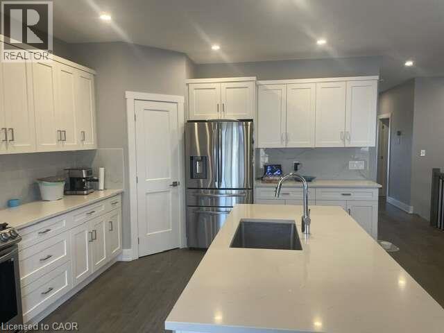 9 Pursel Street Property Photo 19