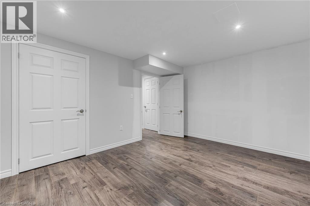 159 Valera Drive Unit# Lower Property Photo 13