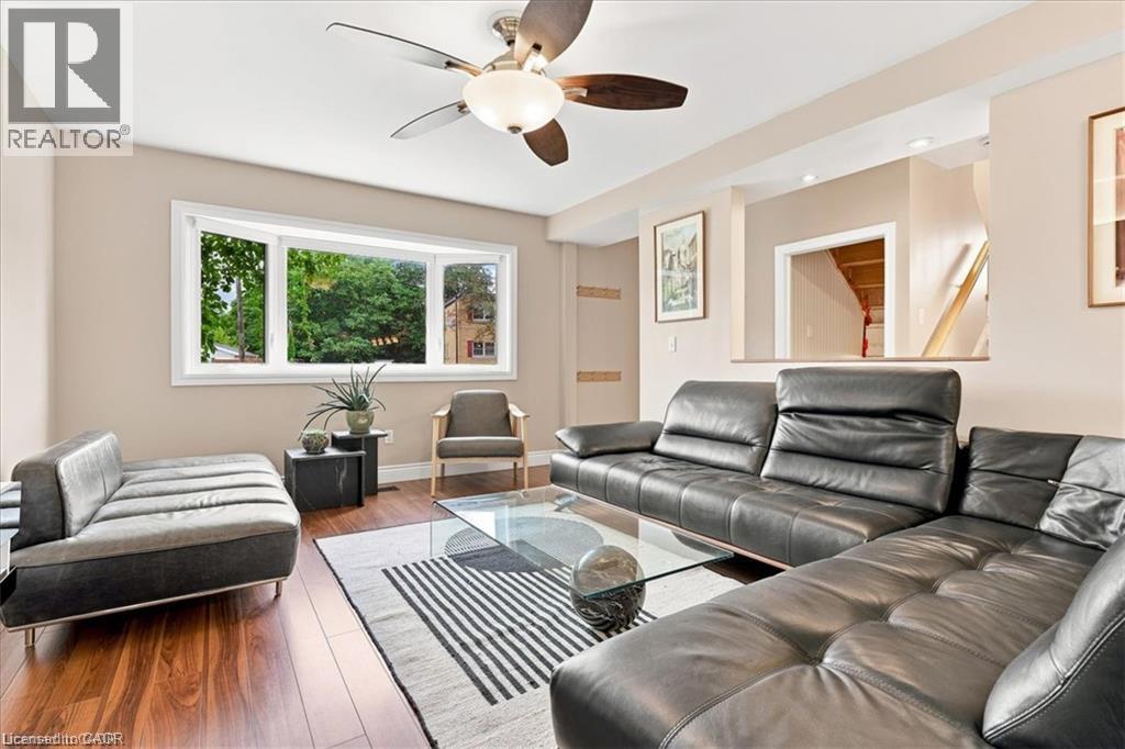 233 Mansion Street Property Photo 8