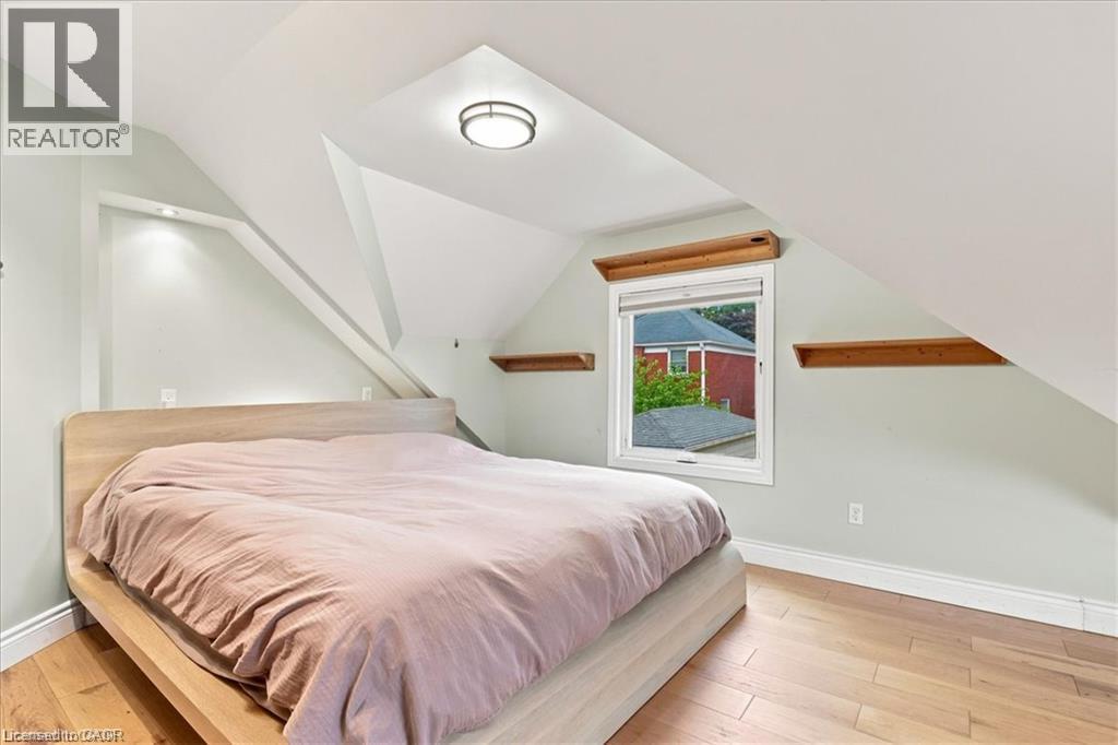 233 Mansion Street Property Photo 10