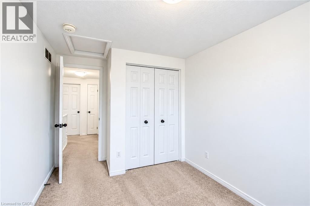 699 Laurelwood Drive Property Photo 12