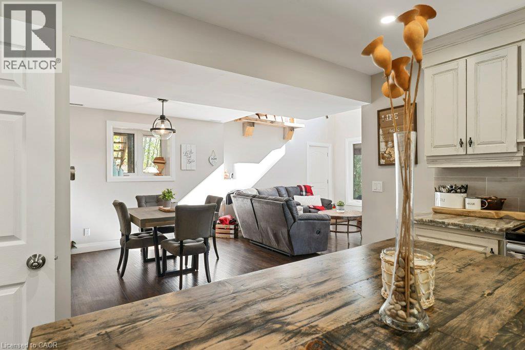 8 15th Avenue Property Photo 17