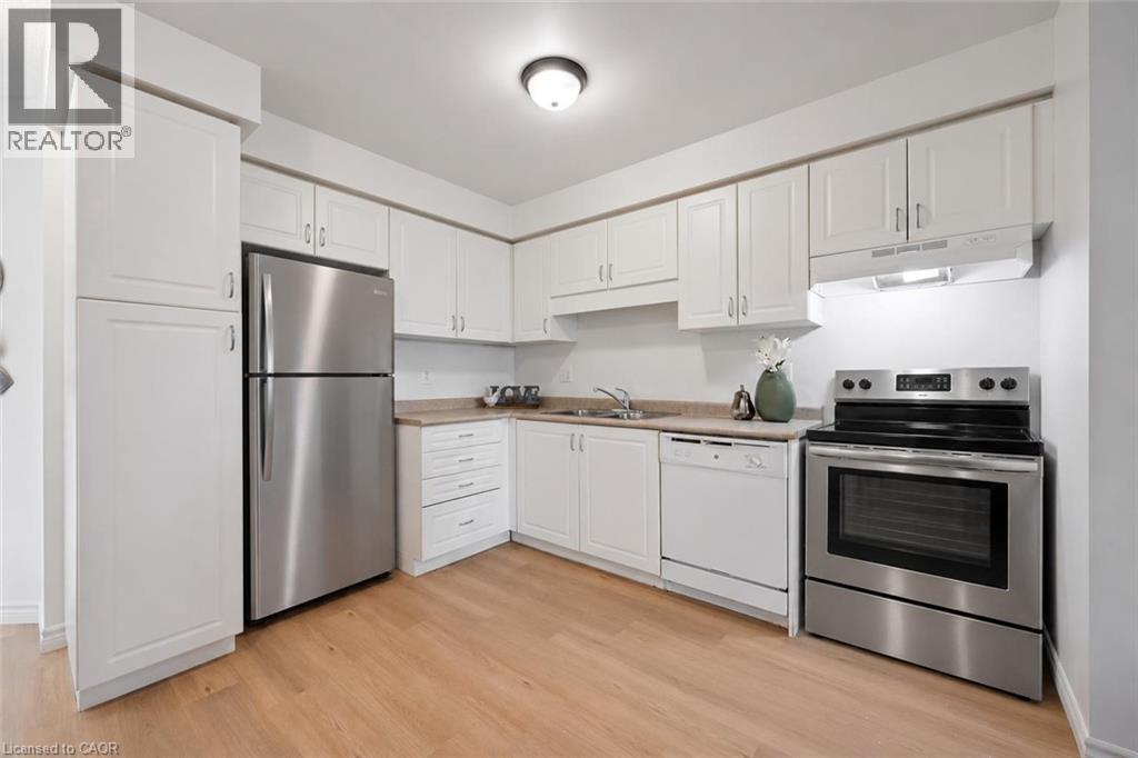 6 Revell Drive Property Photo 6