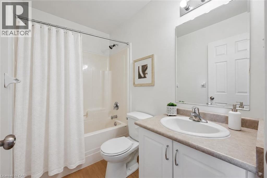 6 Revell Drive Property Photo 12