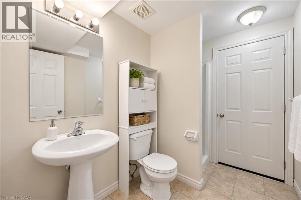 6 Revell Drive Property Photo 16