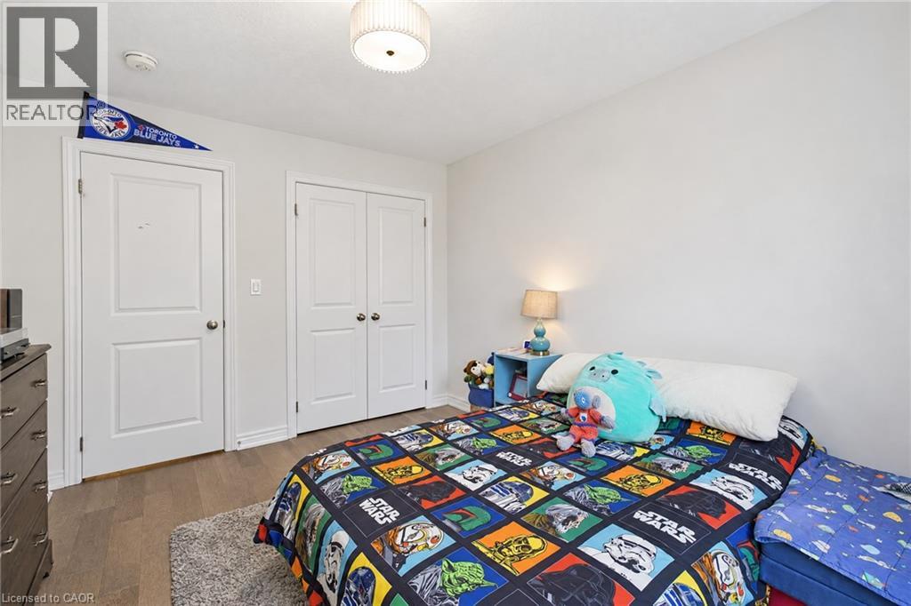 60 Starling Drive Property Photo 28