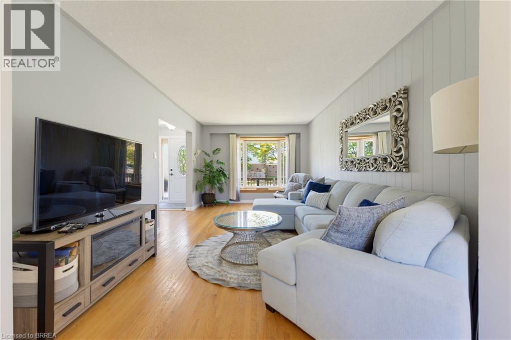 9 Onslow Court Property Photo 5