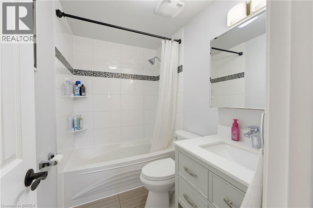9 Onslow Court Property Photo 14