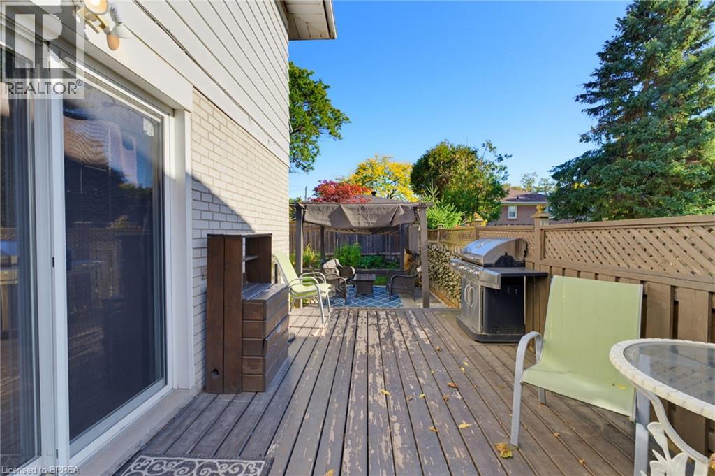 9 Onslow Court Property Photo 18