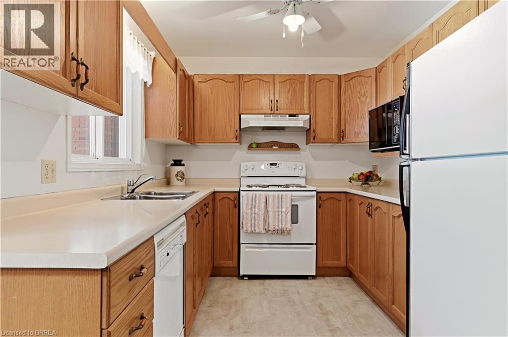 1030 Colborne Street E Unit# 19 Property Photo 7