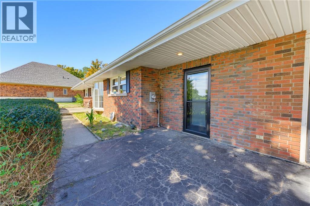 70 River Road Property Photo 6