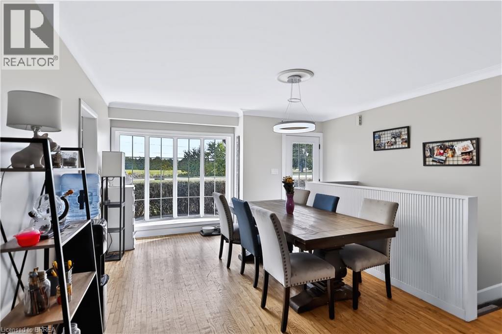 70 River Road Property Photo 10