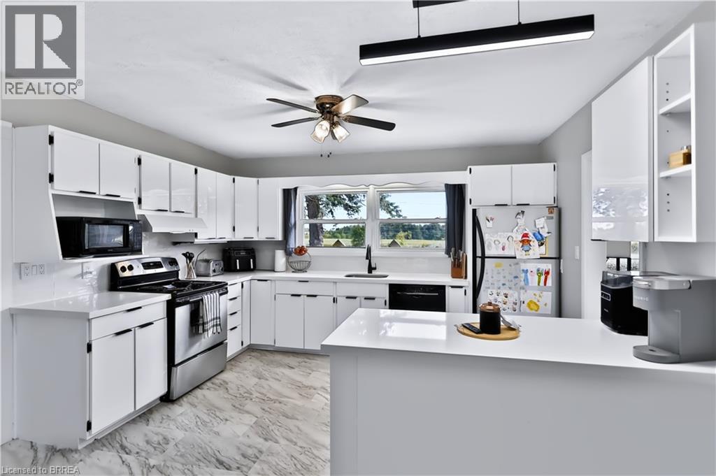 70 River Road Property Photo 13