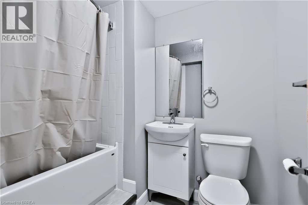 70 River Road Property Photo 30