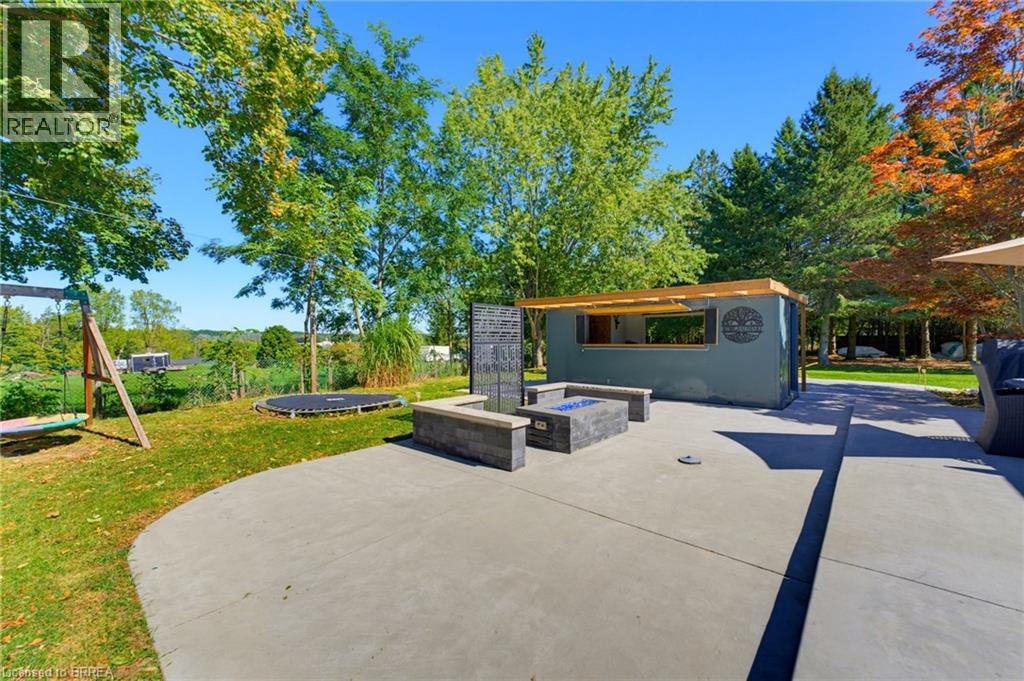 70 River Road Property Photo 35