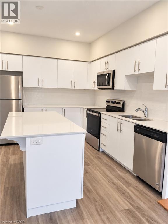 110 Fergus Avenue Unit# 33 Property Photo 3