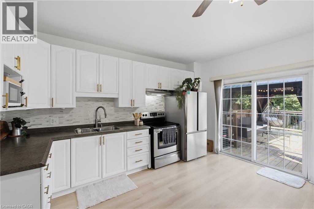 126 Niagara Street Property Photo 15