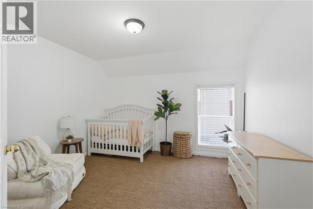 126 Niagara Street Property Photo 26
