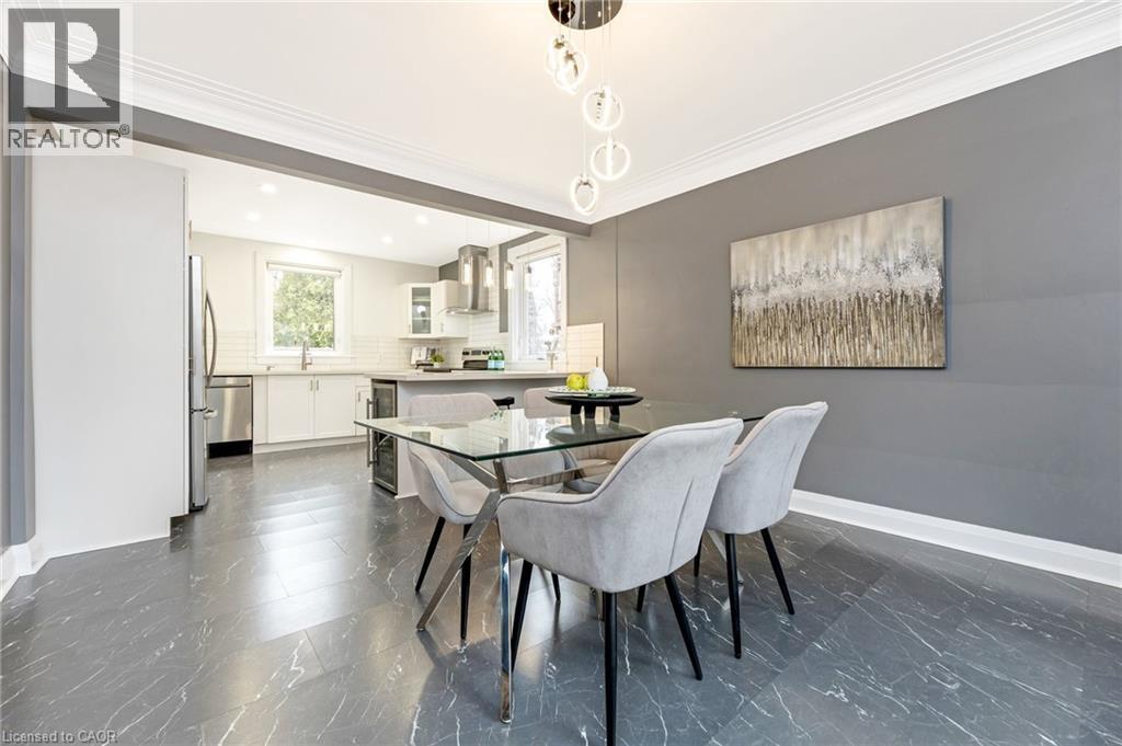 366 Aberdeen Avenue Property Photo 10