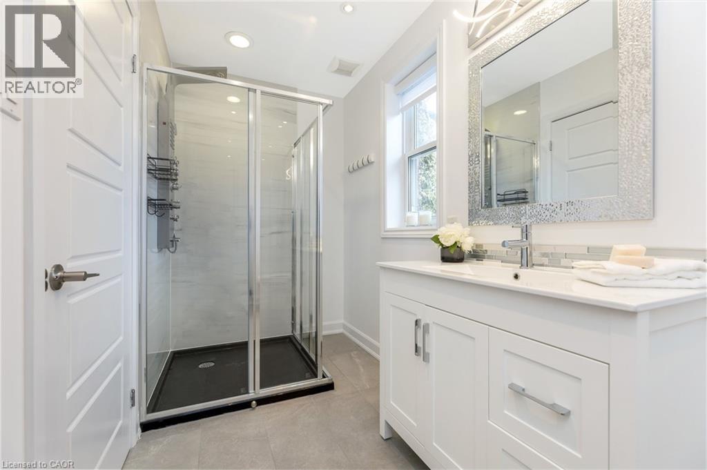 366 Aberdeen Avenue Property Photo 22