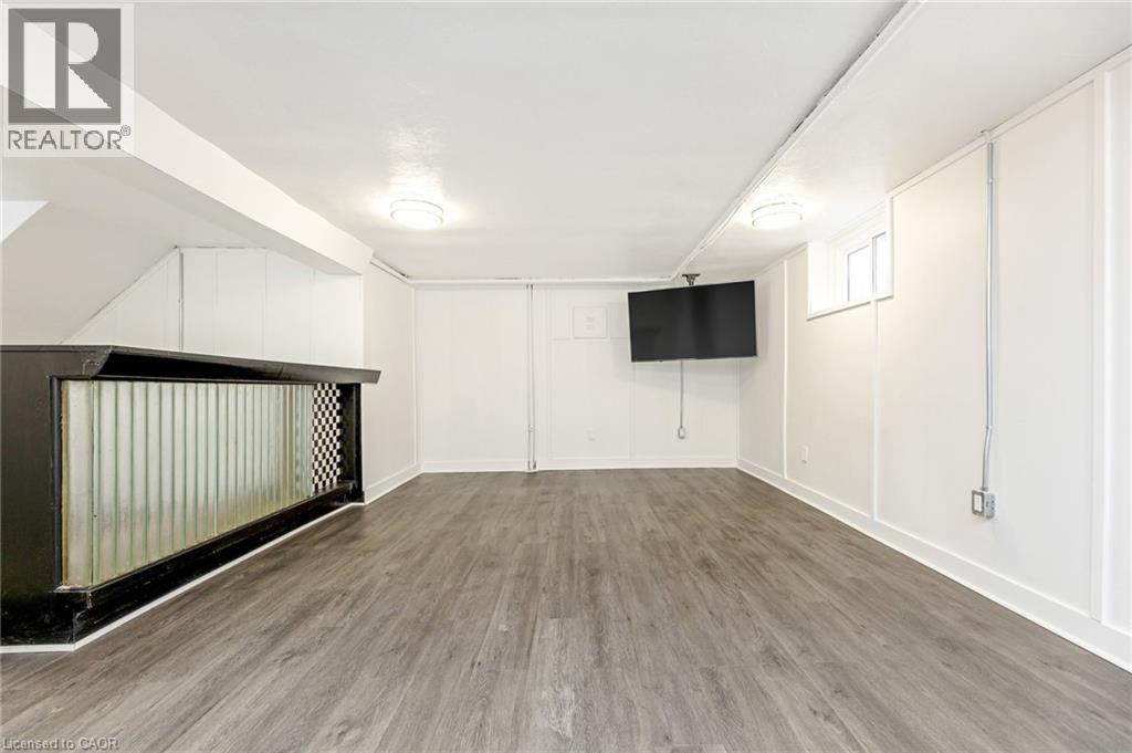 366 Aberdeen Avenue Property Photo 32