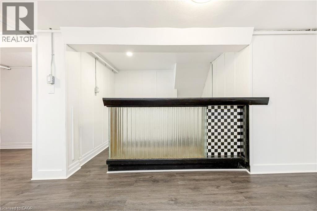 366 Aberdeen Avenue Property Photo 34