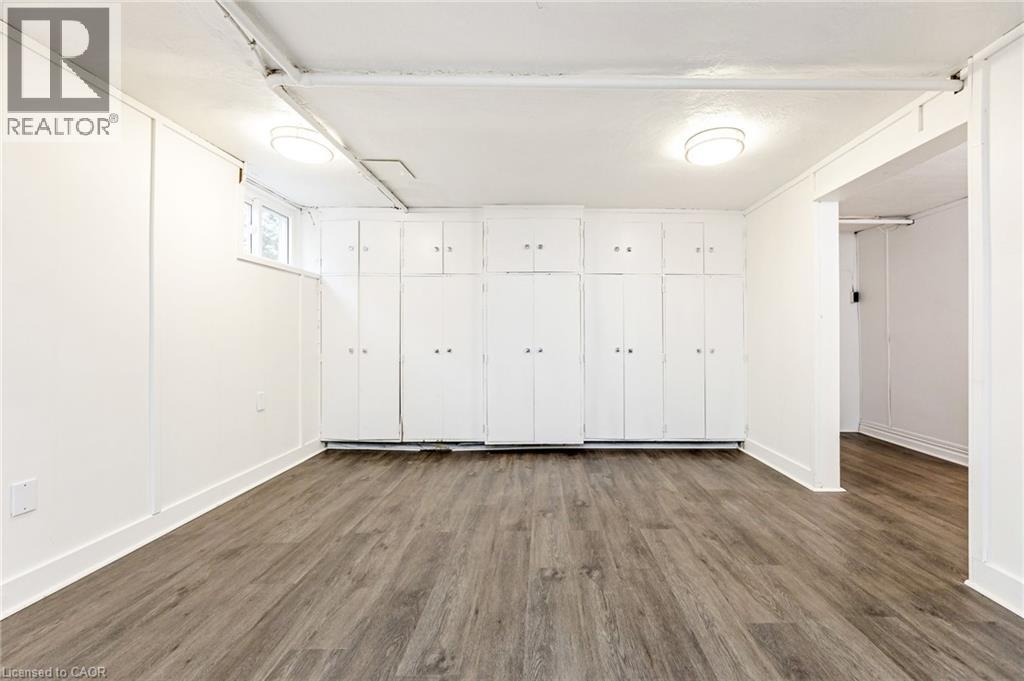 366 Aberdeen Avenue Property Photo 35