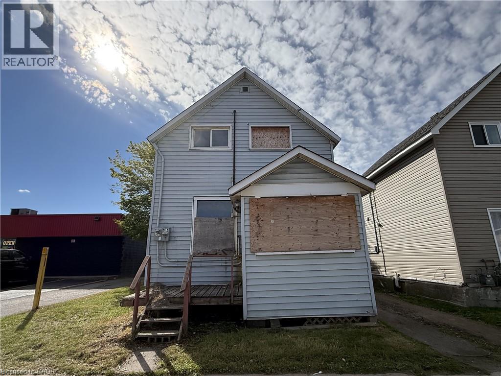 21 Cathcart Street Property Photo 1