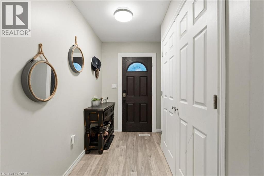 8 First Private Road Property Photo 12