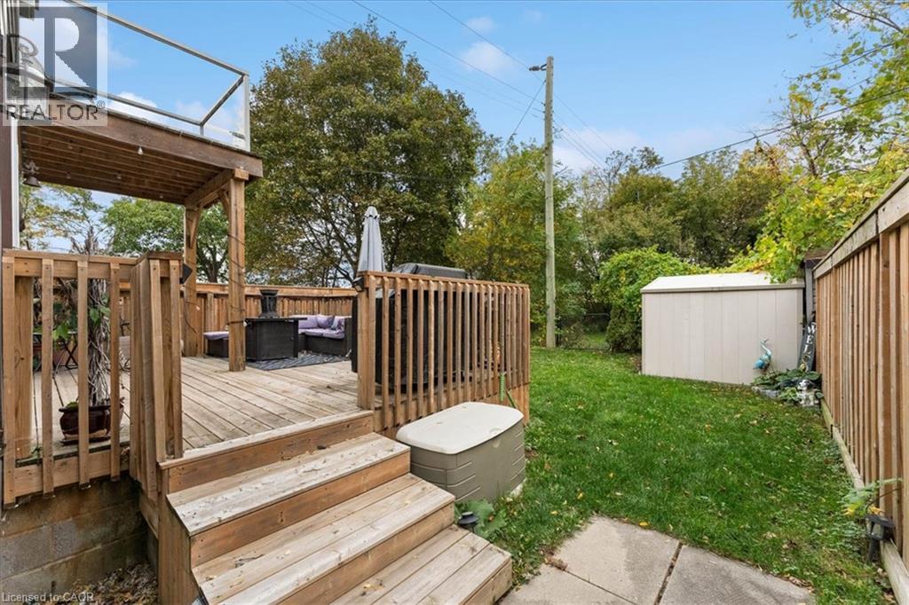 8 First Private Road Property Photo 34