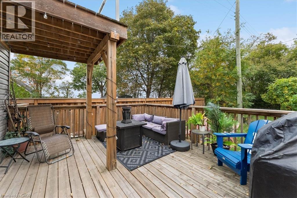 8 First Private Road Property Photo 39