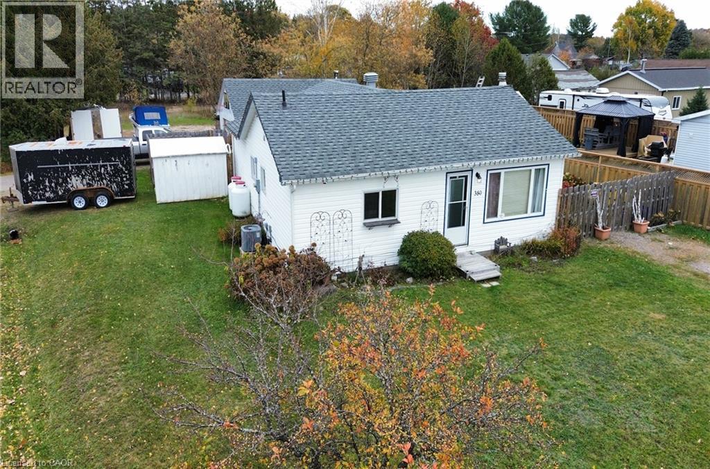 380 Limit Street Property Photo 3