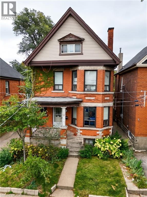 58 Arthur Avenue N Property Photo 1