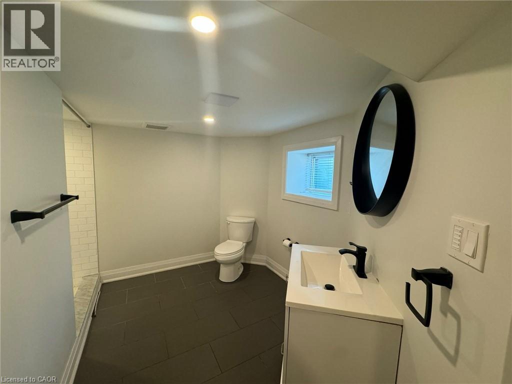 58 Arthur Avenue N Property Photo 26