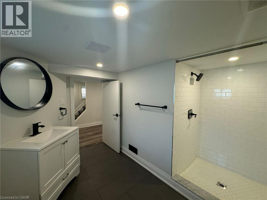 58 Arthur Avenue N Property Photo 28