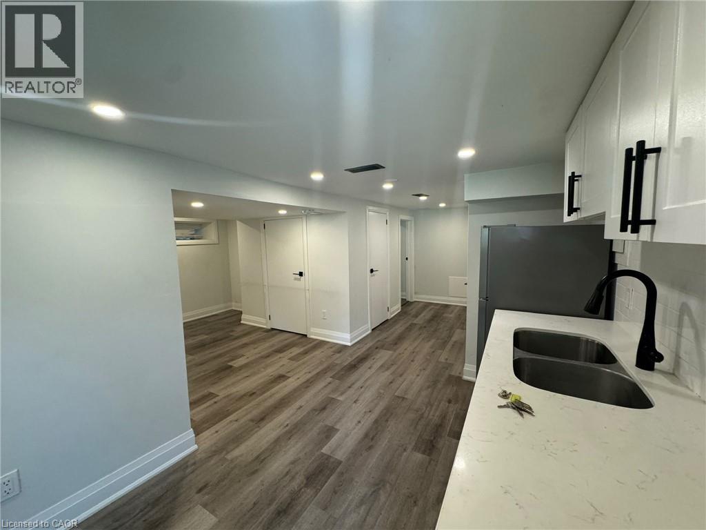 58 Arthur Avenue N Property Photo 33