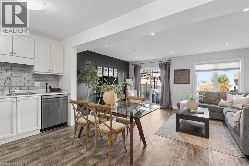 42 Renfrew Street Property Photo 3